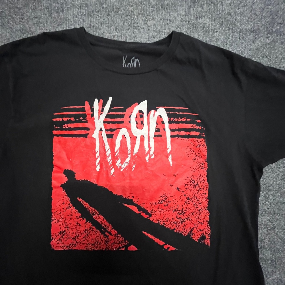 Korn T-Shirt Mens Size L Black Red Graphic Band Logo Nu Metal Rock Tee